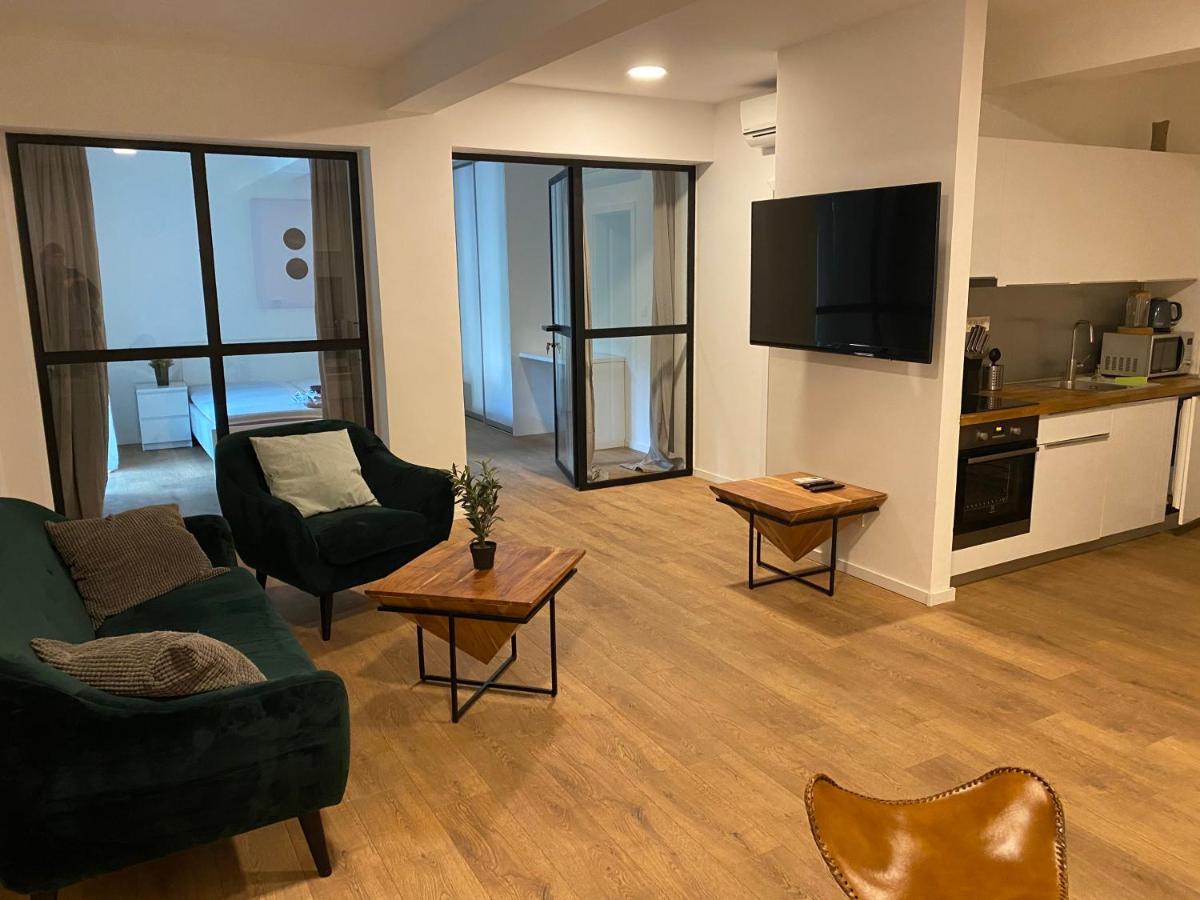 Apartment Franky 6 , 1 St Floor ザグレブ エクステリア 写真