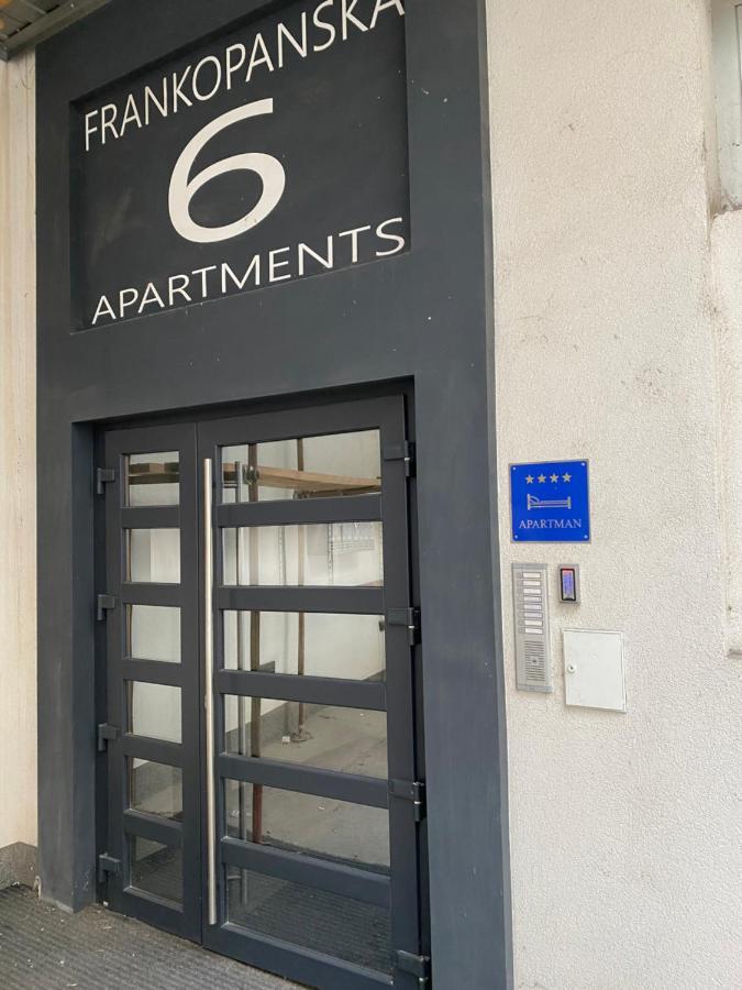 Apartment Franky 6 , 1 St Floor ザグレブ エクステリア 写真