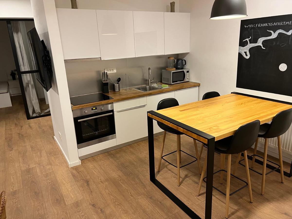 Apartment Franky 6 , 1 St Floor ザグレブ エクステリア 写真
