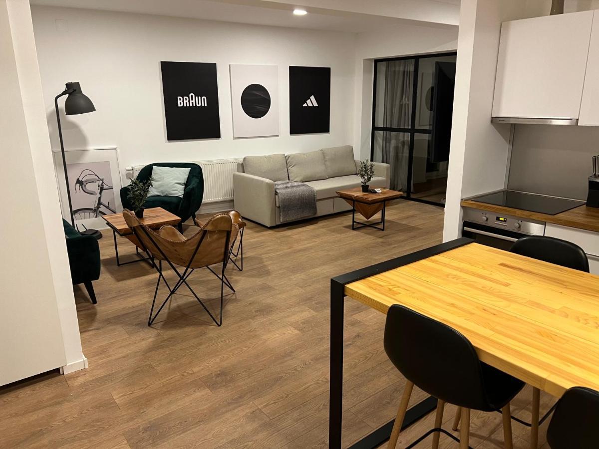Apartment Franky 6 , 1 St Floor ザグレブ エクステリア 写真